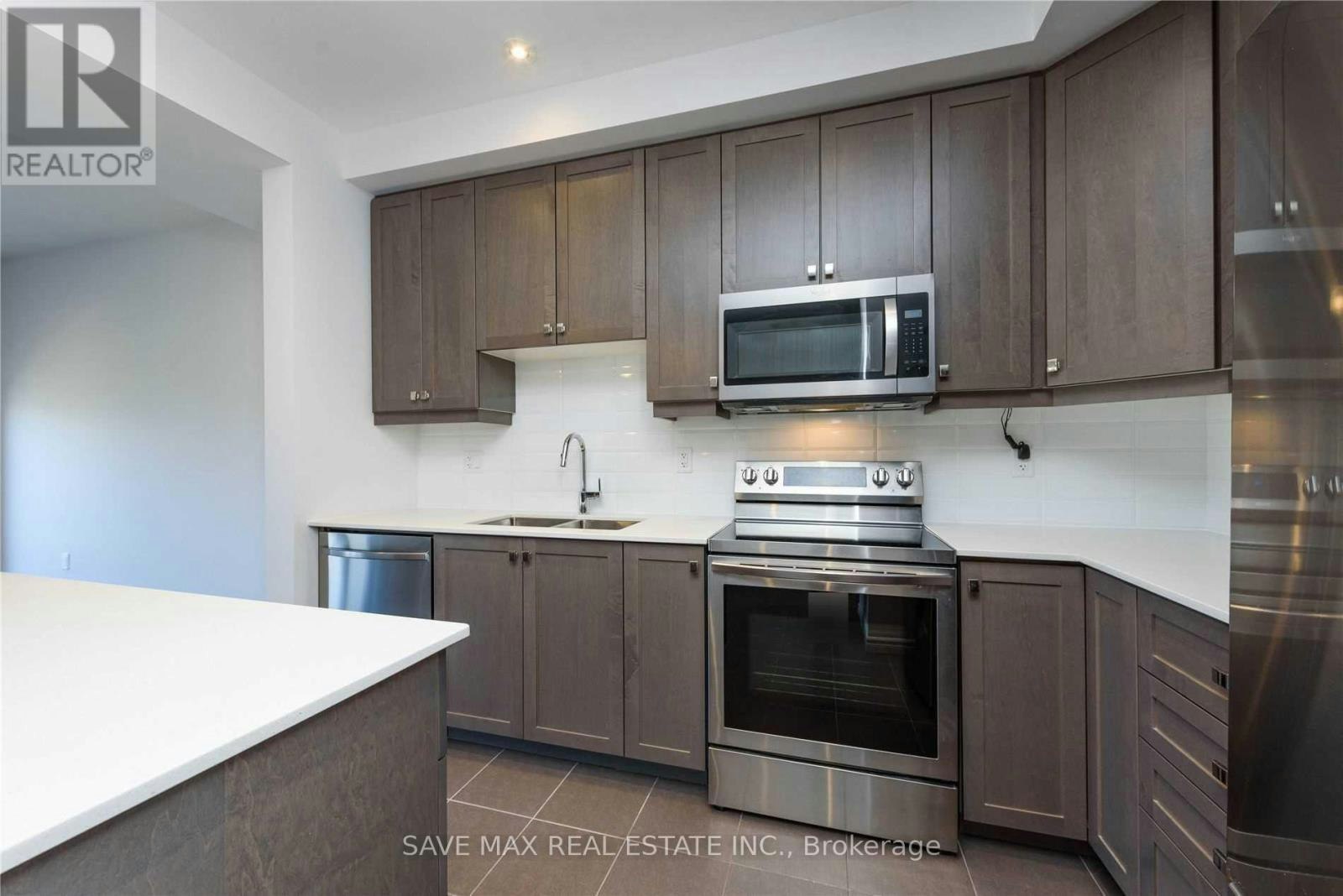 4873 Connor Drive, Lincoln, ON, L3J 0S6 - 14