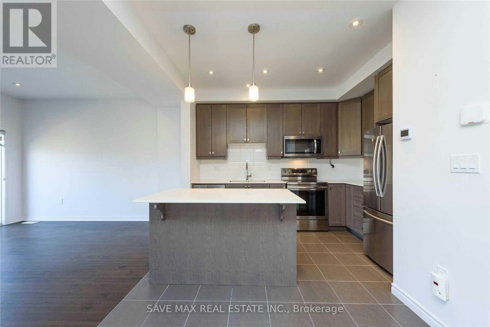 4873 Connor Drive, Lincoln, ON, L3J 0S6 - 9