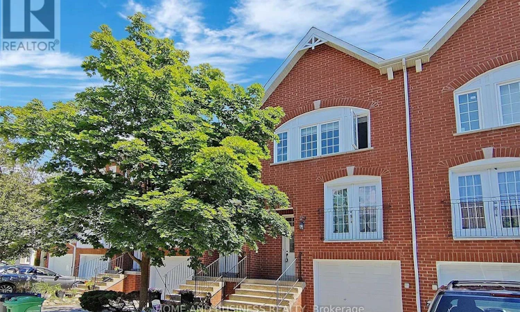 23-1588 South Parade Court