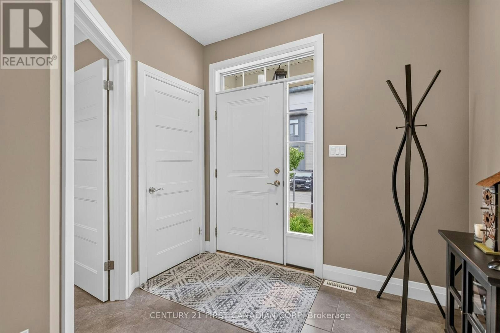 98-275 Callaway Road, London, ON, N6G 0M3 - 3