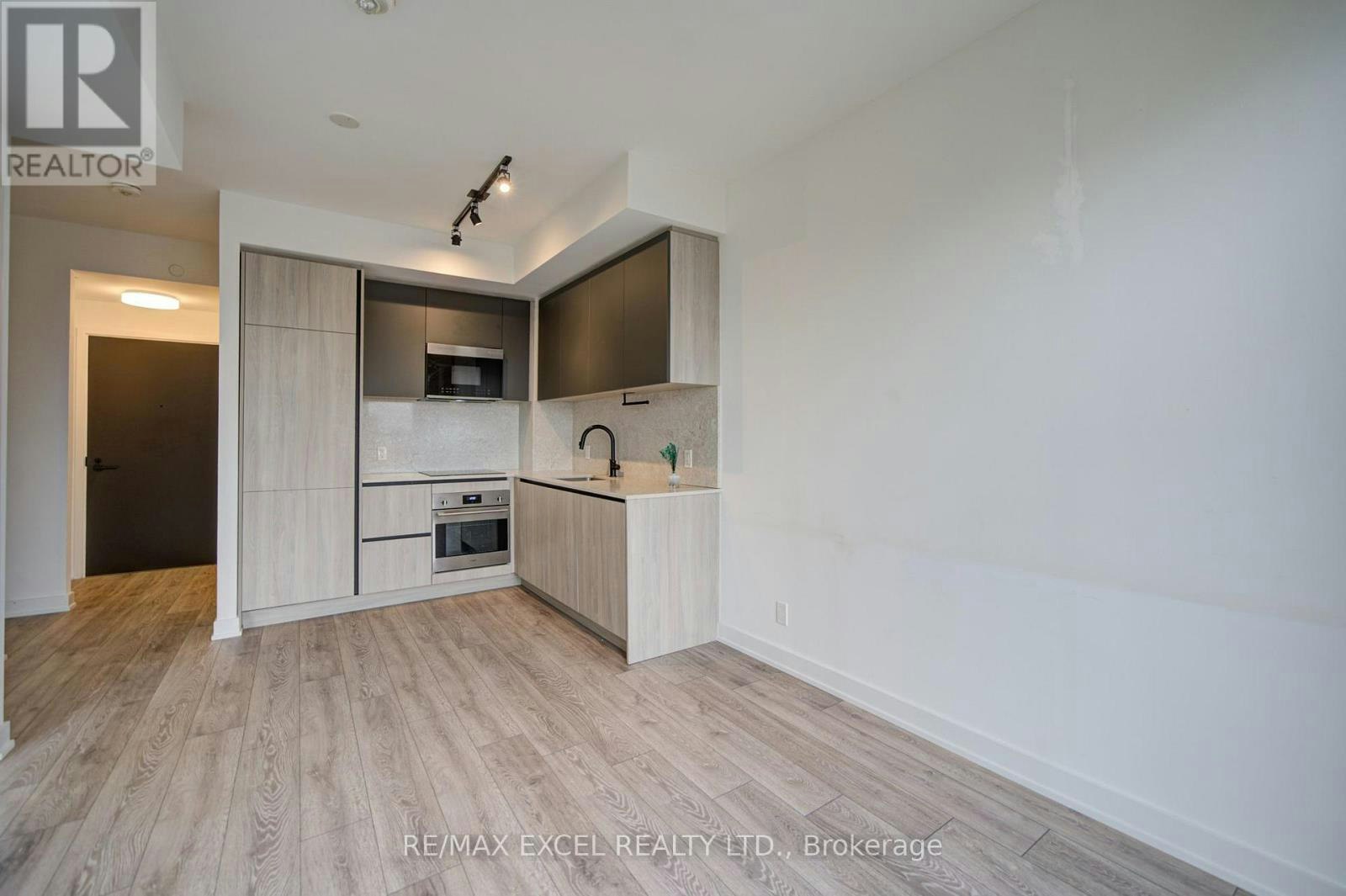 1818-108 Peter Street, Toronto, ON, M5V 2G7 - 25