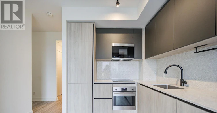 1818-108 Peter Street, Toronto, ON, M5V 2G7 - 17