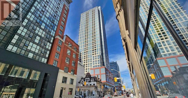 1818-108 Peter Street, Toronto, ON, M5V 2G7 - 2