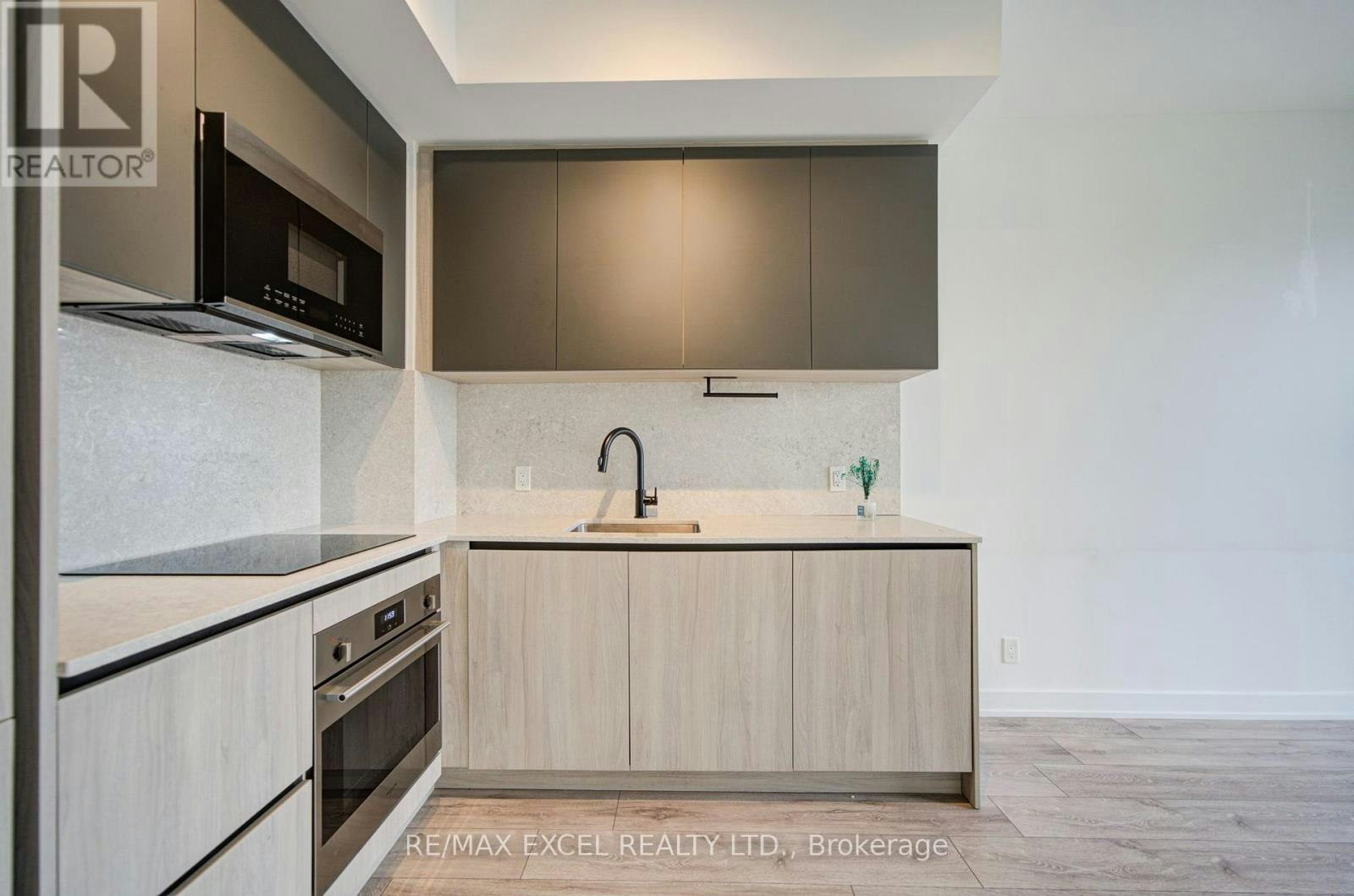 1818-108 Peter Street, Toronto, ON, M5V 2G7 - 16