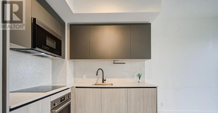 1818-108 Peter Street, Toronto, ON, M5V 2G7 - 16