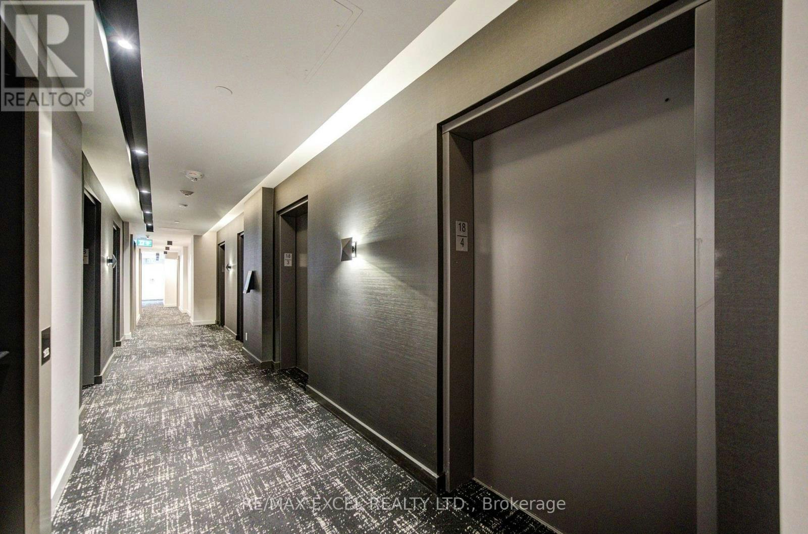 1818-108 Peter Street, Toronto, ON, M5V 2G7 - 5