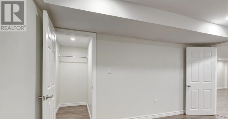 LOWER-41 Greenview Circle, Vaughan, ON, L6A 0B5 - 15