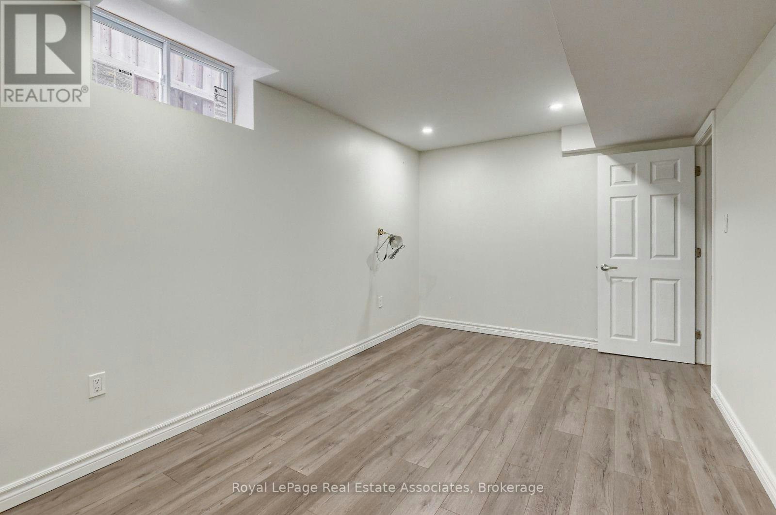 LOWER-41 Greenview Circle, Vaughan, ON, L6A 0B5 - 13