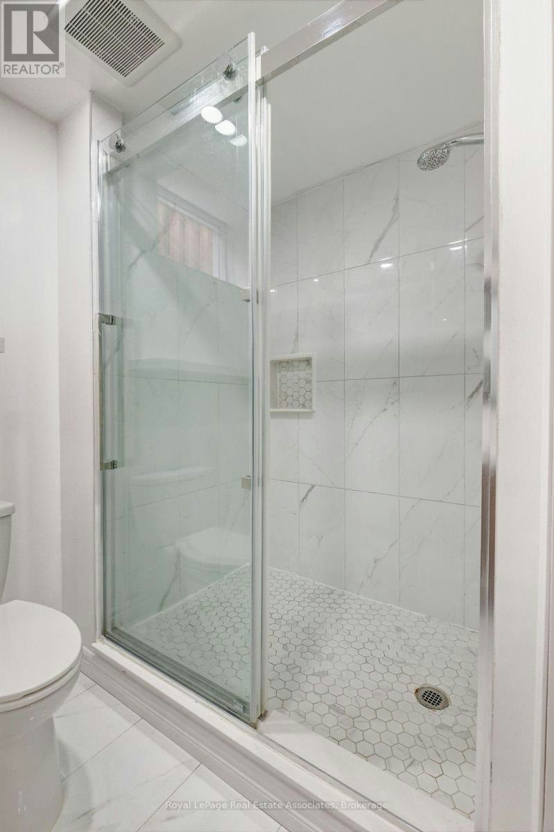 LOWER-41 Greenview Circle, Vaughan, ON, L6A 0B5 - 22