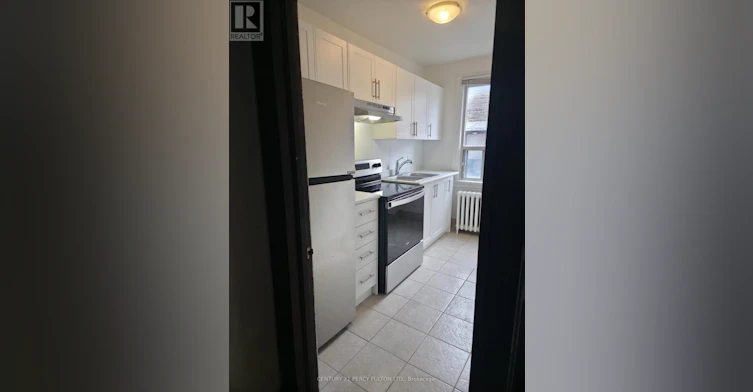 15-35 Jane Street, Toronto, ON, M6S 3Y3 - 3