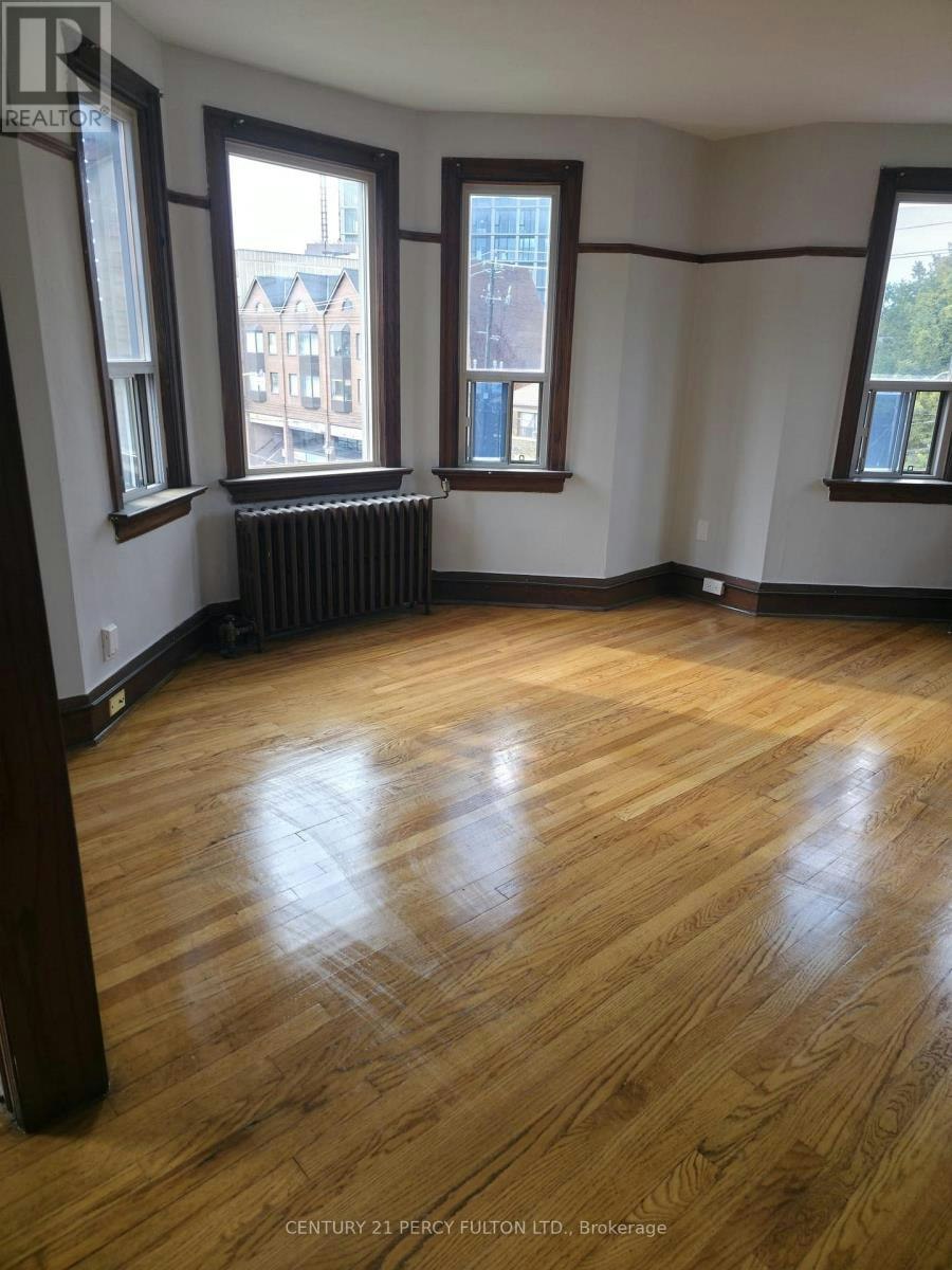 15-35 Jane Street, Toronto, ON, M6S 3Y3 - 2