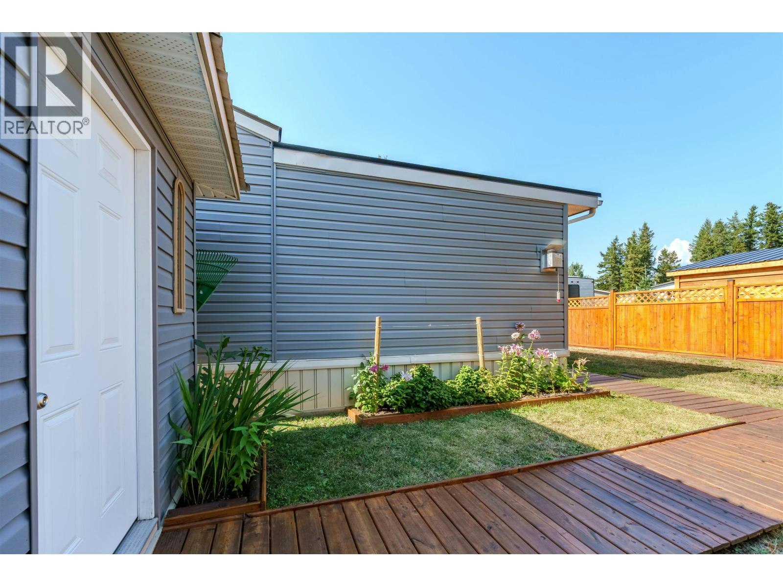 12-4072 Lac La Hache Station Road - 5