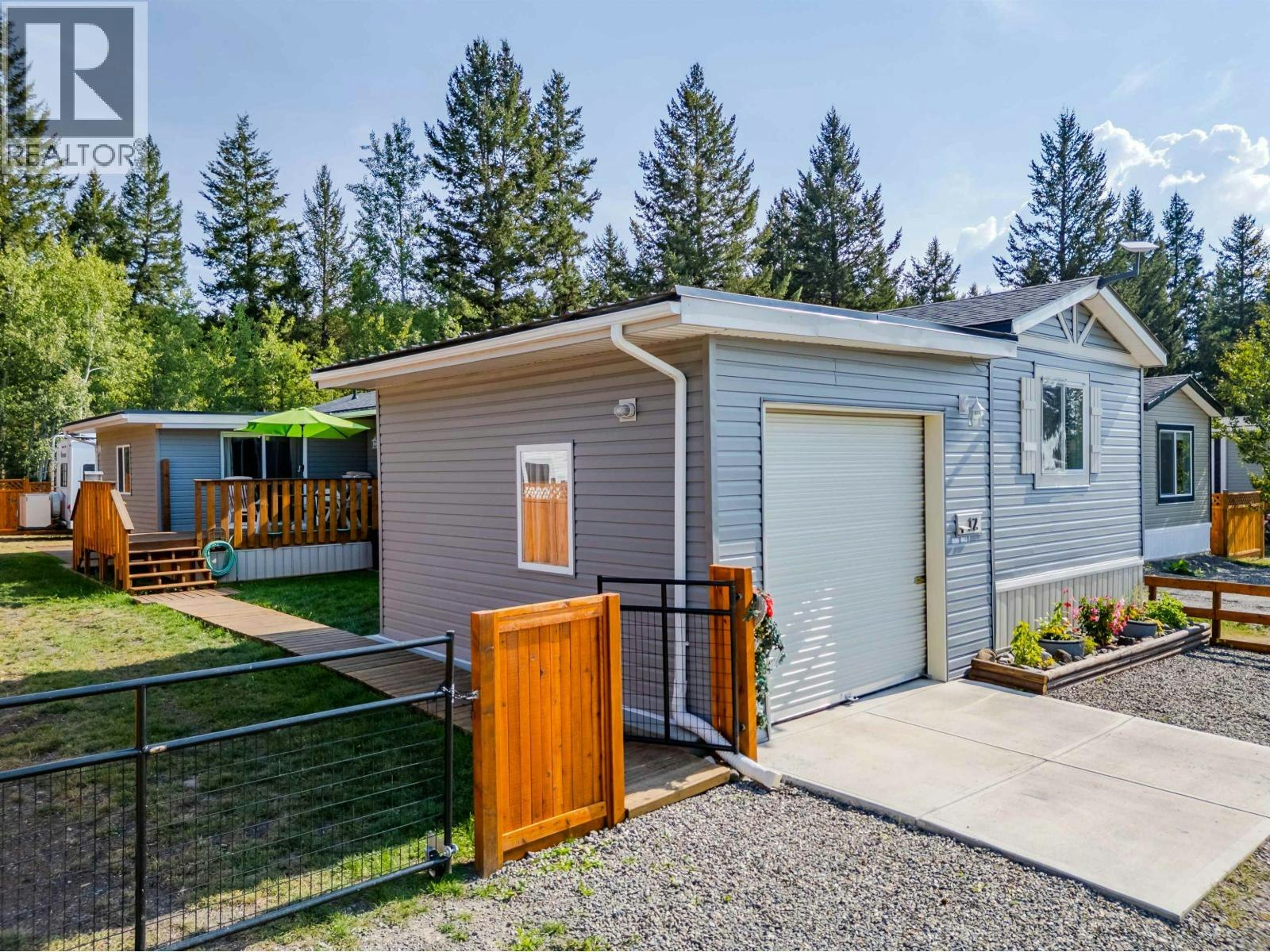 12-4072 Lac La Hache Station Road - 2