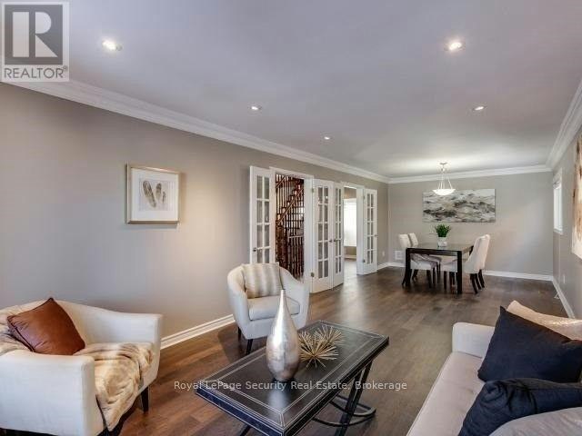 76 Dante Court, Vaughan, ON, L4L 7X4 4