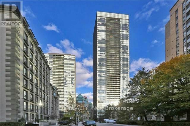 2810-101 Charles Street E, Toronto, ON, M4Y 1V2