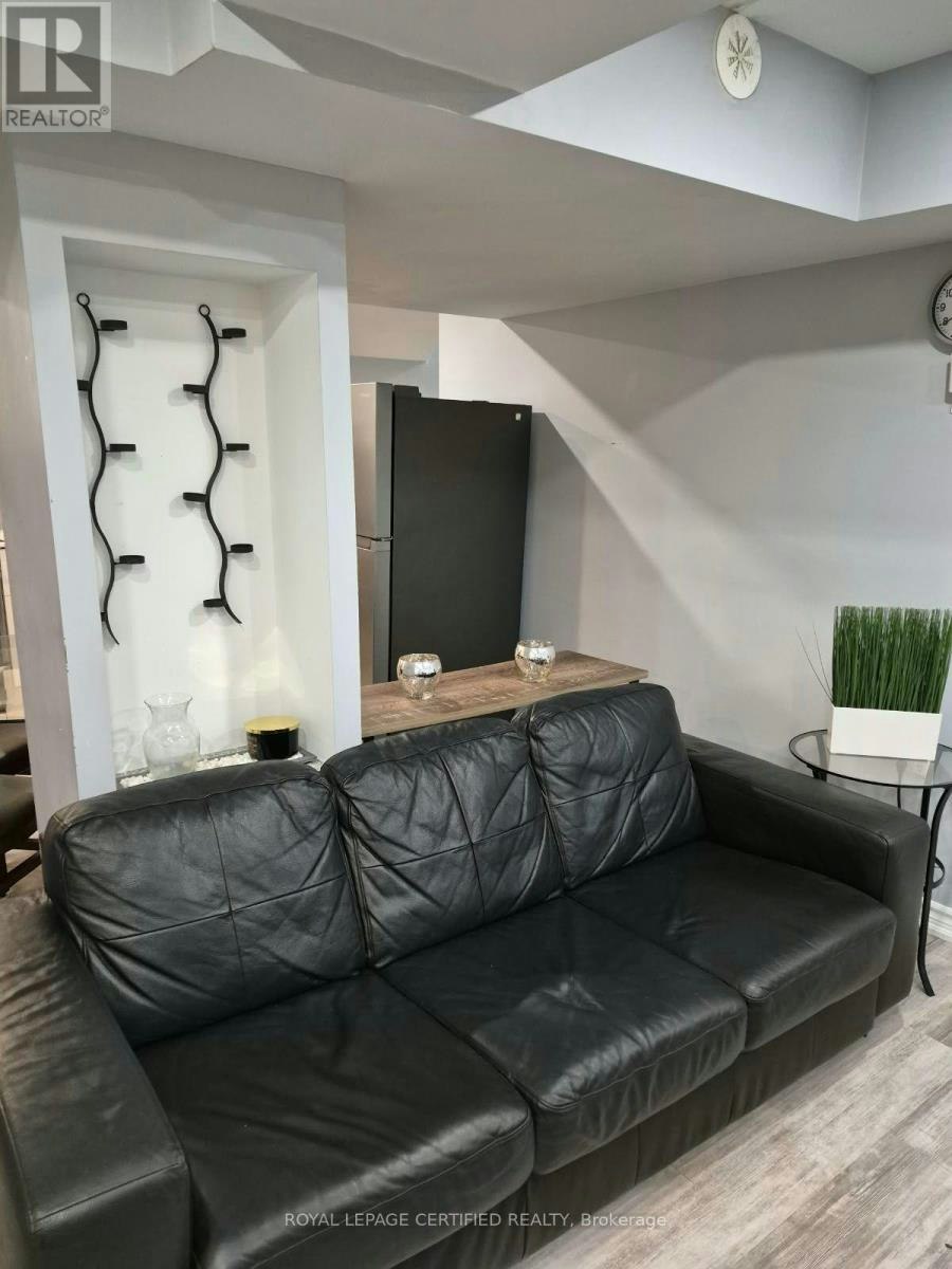 LOWER-1573 Eglinton Avenue W, Mississauga, ON, L5M 7C1 - 5