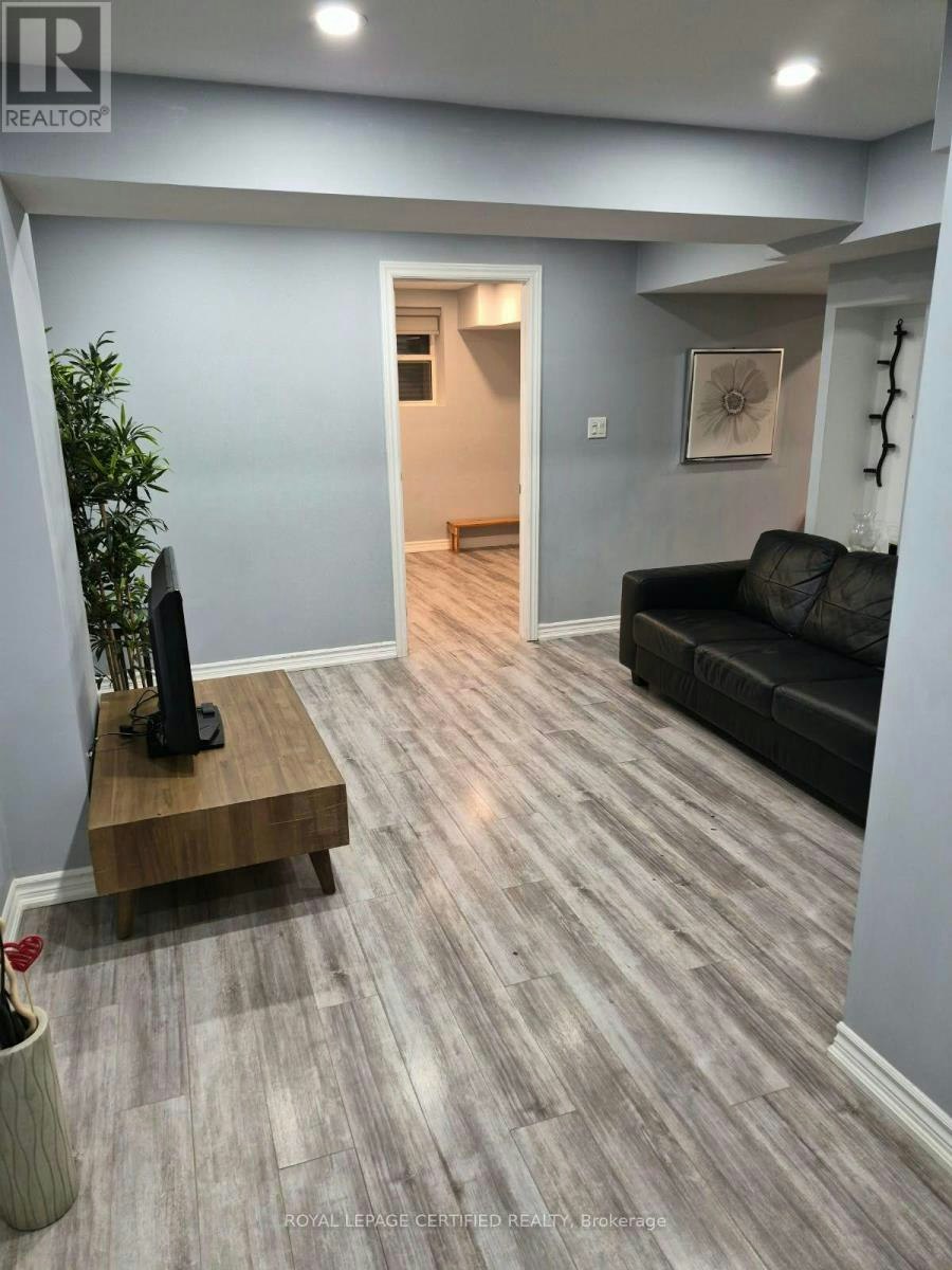 LOWER-1573 Eglinton Avenue W, Mississauga, ON, L5M 7C1 - 2