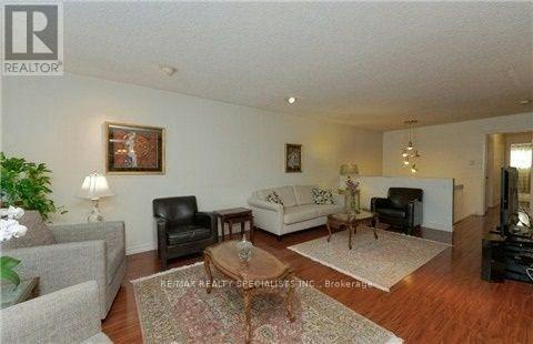 UPPER-290 Mcnicoll Avenue, Toronto, ON, M2H 2C7 - 3