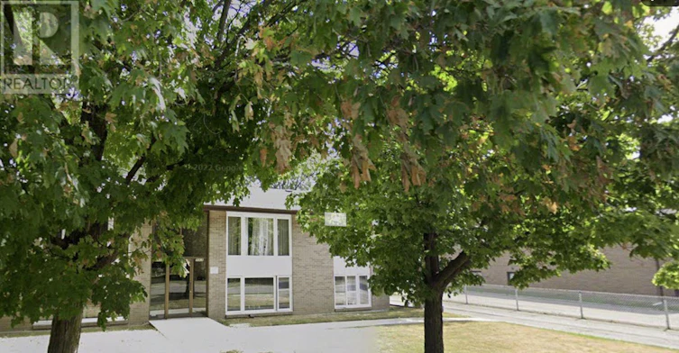 A-58 Isabella Street, Brampton, ON, L6X 1R1