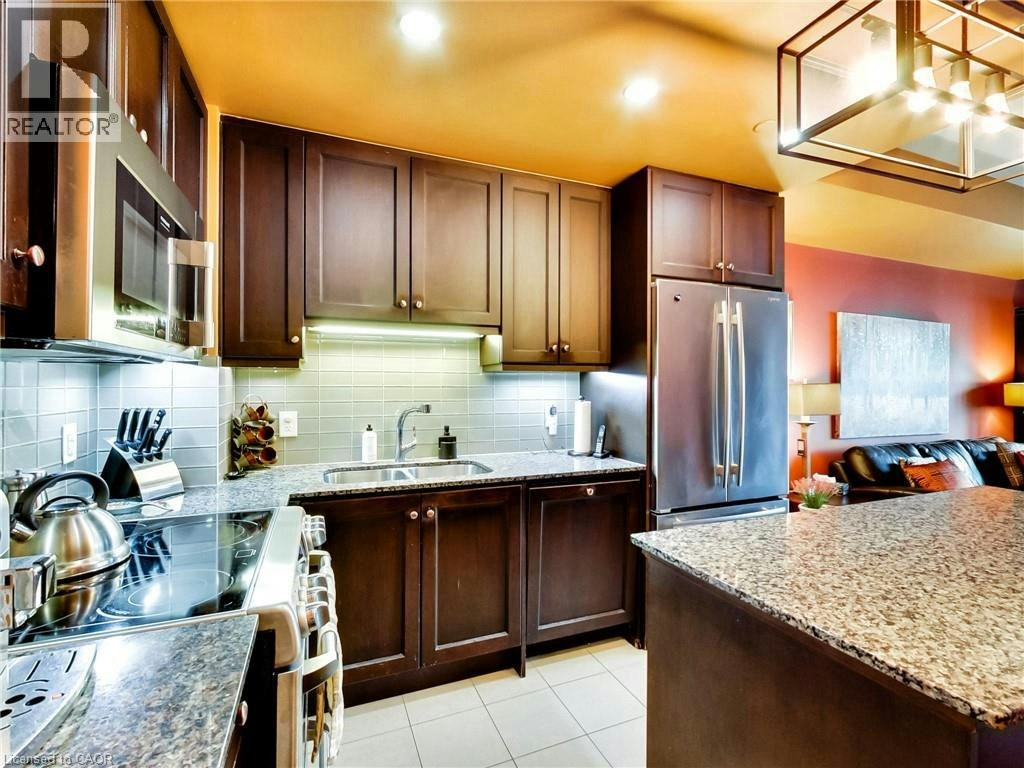 306-11 Bronte Road, Oakville, ON, L6L 0E1 - 12