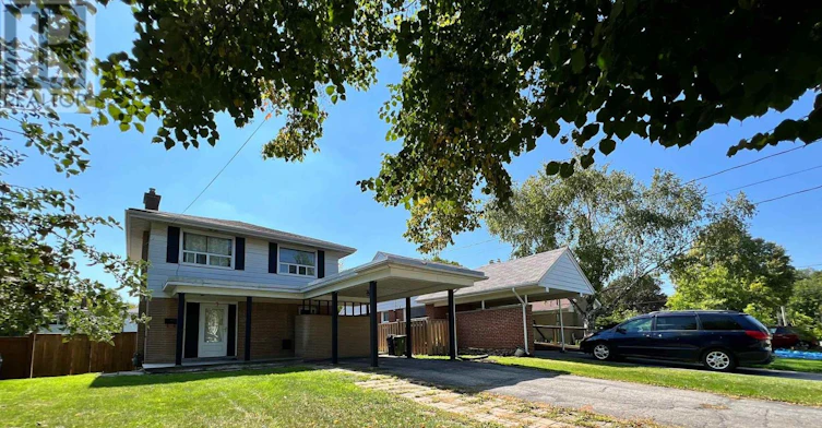 51 Oakworth Crescent, Toronto, ON, M1K 3T7