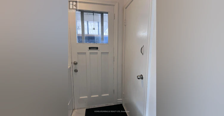 51 Oakworth Crescent, Toronto, ON, M1K 3T7 - 7