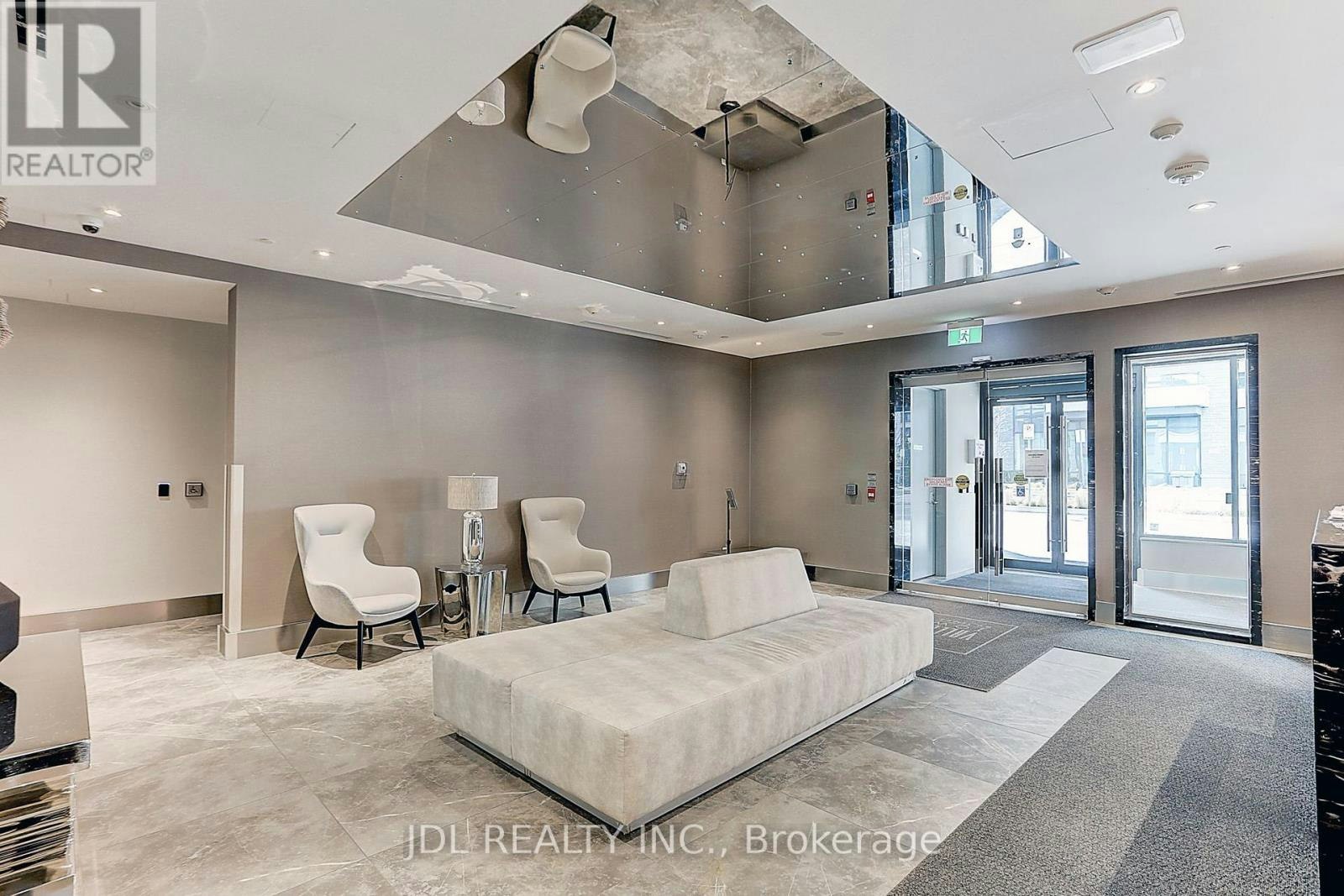 303-398 7 Highway Street E, Richmond Hill, ON, L4B 0G7 - 5
