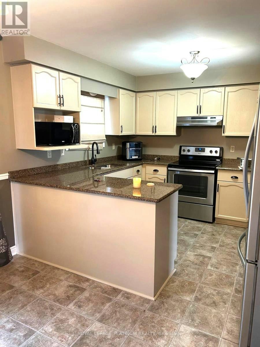 1914 Marconi Boulevard, London, ON, N5V 4T5 - 4