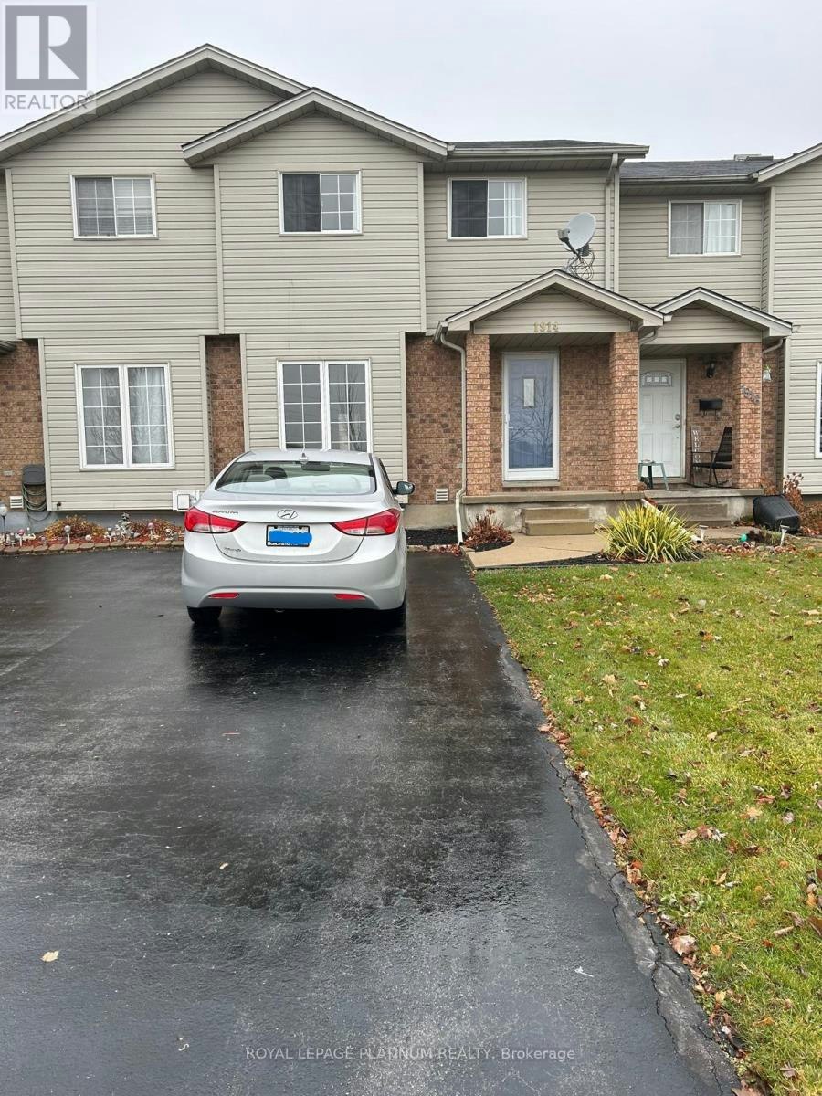 1914 Marconi Boulevard, London, ON, N5V 4T5
