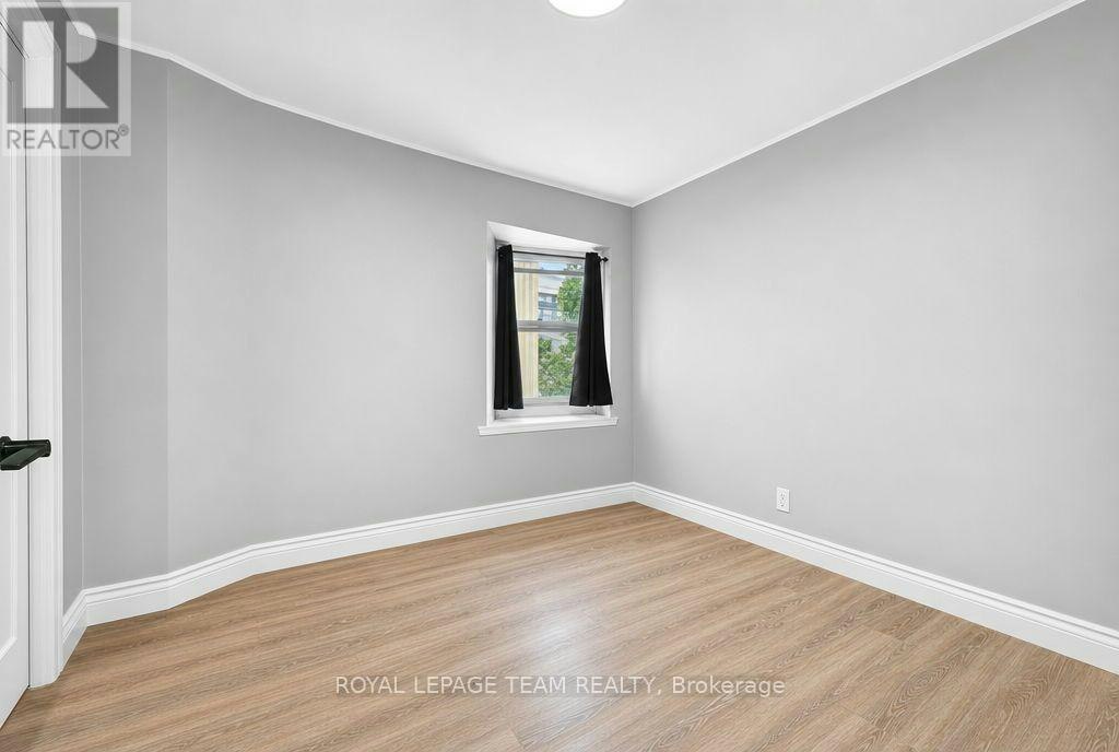 353 Arlington Avenue, Ottawa, ON, K1R 6Z2 - 12