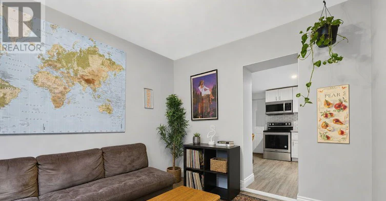353 Arlington Avenue, Ottawa, ON, K1R 6Z2 - 6