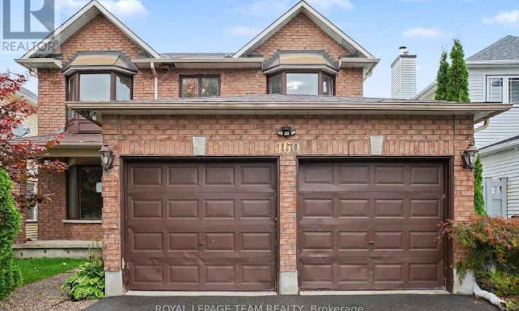 160 Sai Crescent