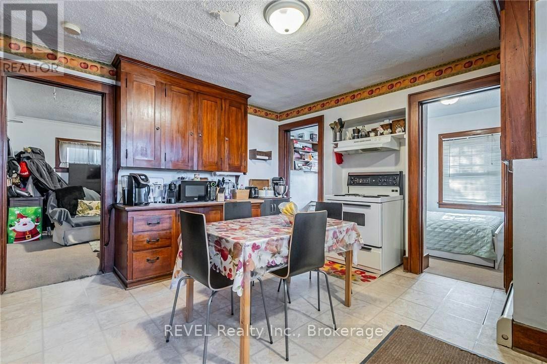 185 James Street, St. Catharines, ON, L2R 5C4