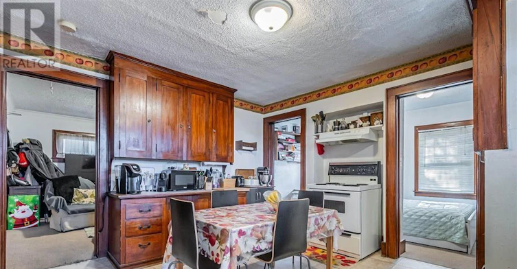 185 James Street, St. Catharines, ON, L2R 5C4