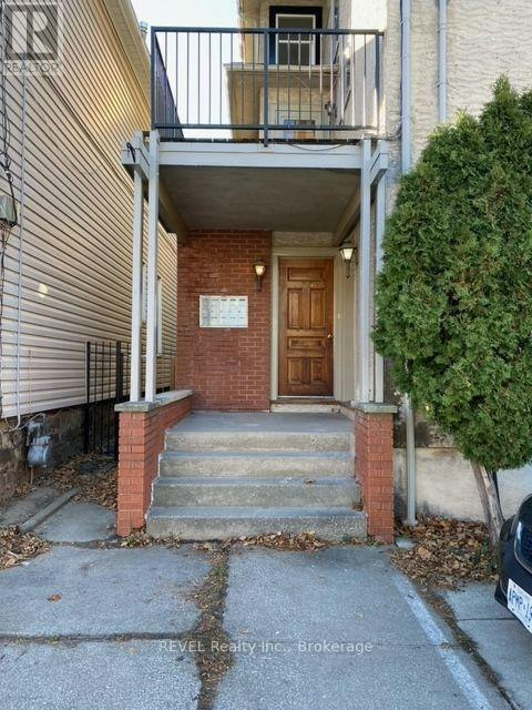185 James Street, St. Catharines, ON, L2R 5C4 - 3