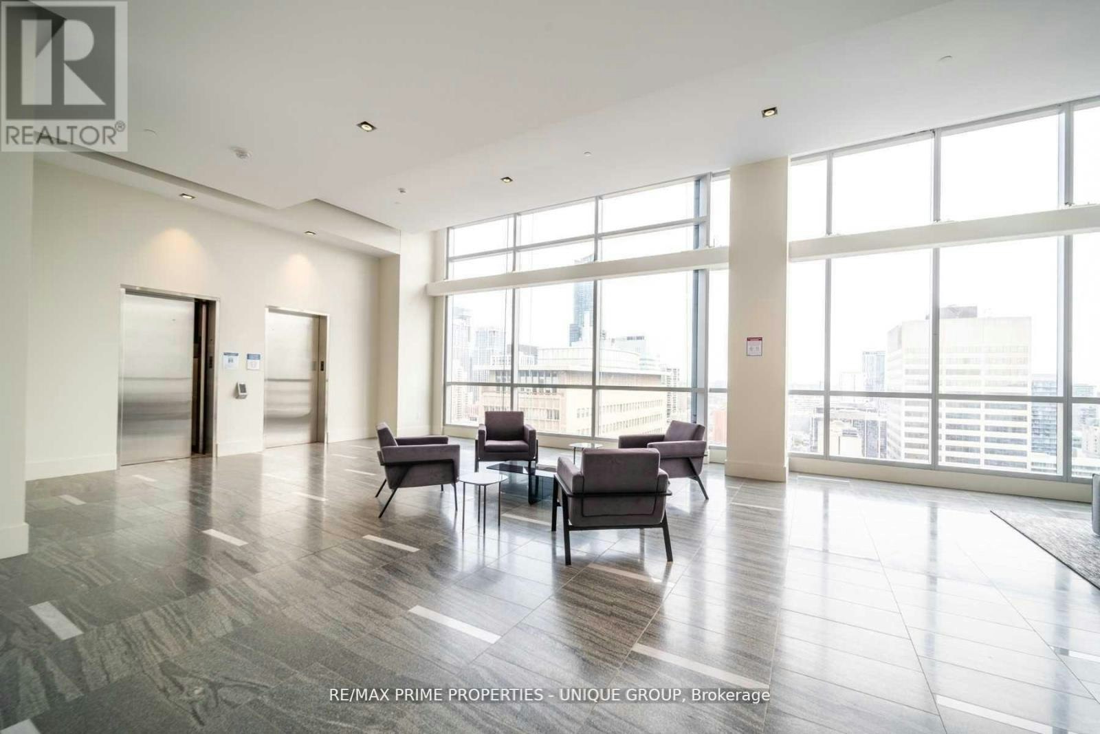 5002-488 University Avenue, Toronto, ON, M5G 0C1 - 37