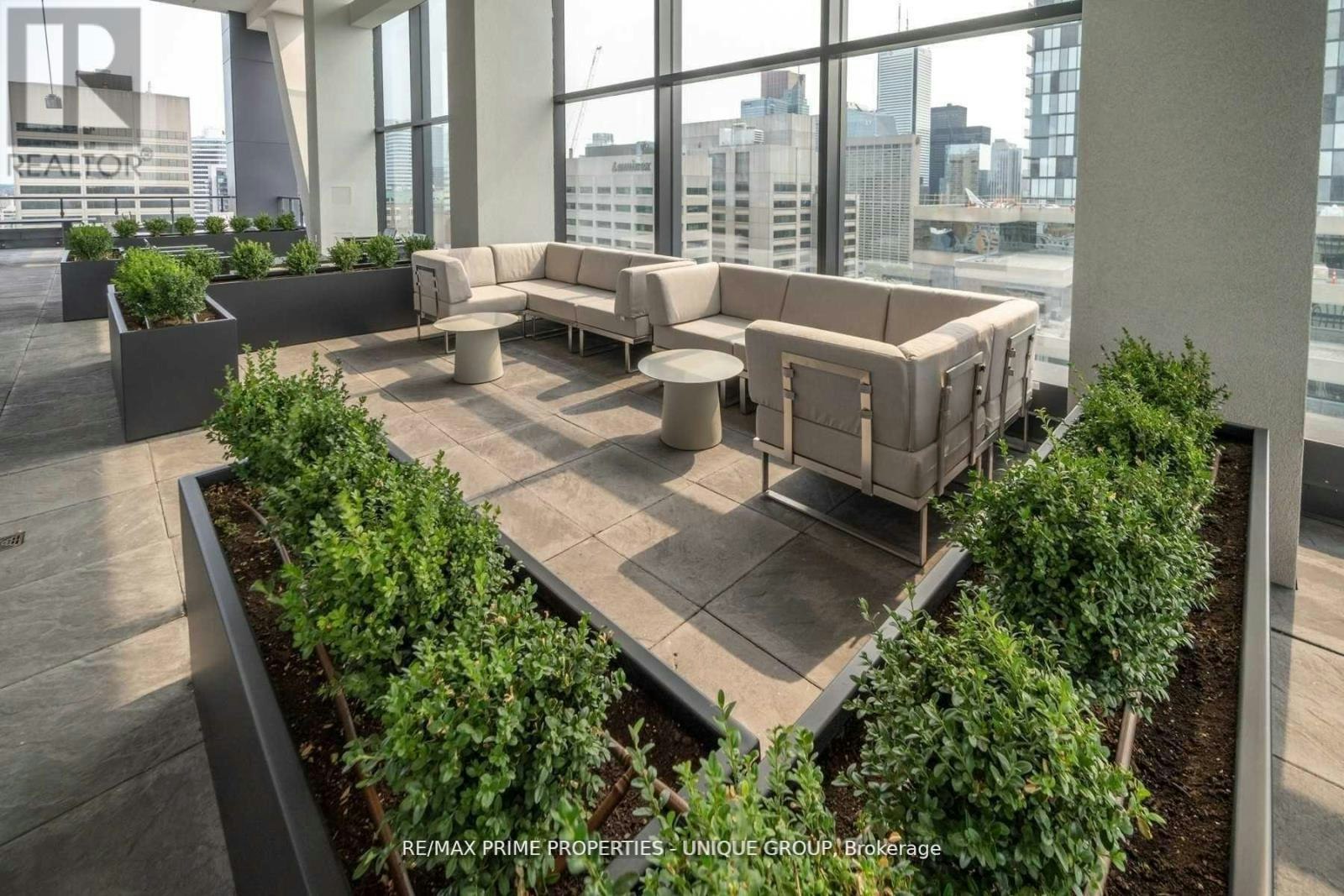 5002-488 University Avenue, Toronto, ON, M5G 0C1 - 36
