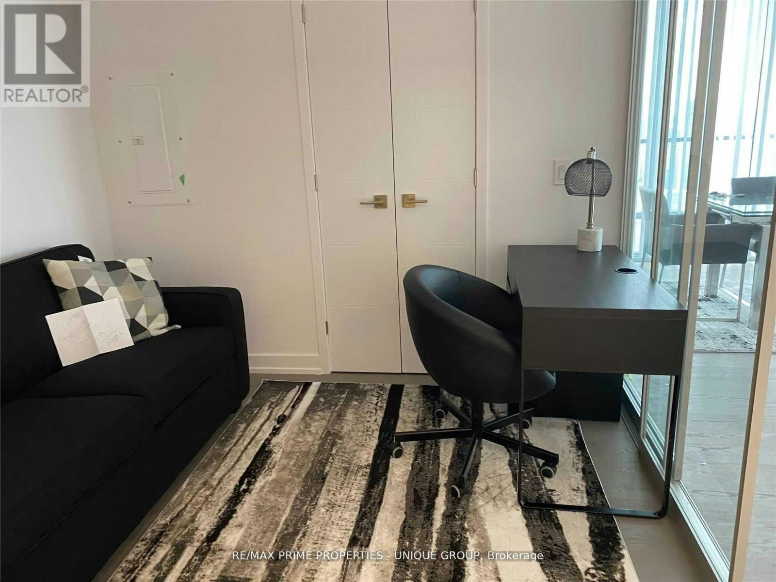 5002-488 University Avenue, Toronto, ON, M5G 0C1 - 5
