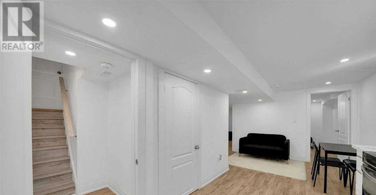 2-7294 Rosehurst Drive, Mississauga, ON, L5N 8H1 - 7