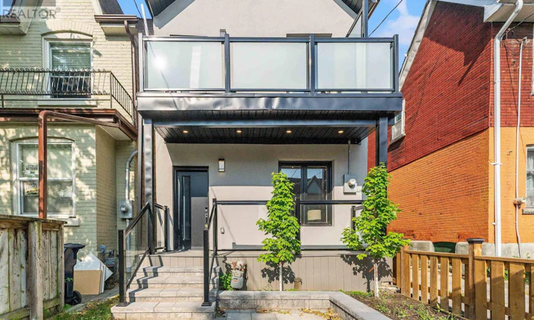 204 Franklin Avenue