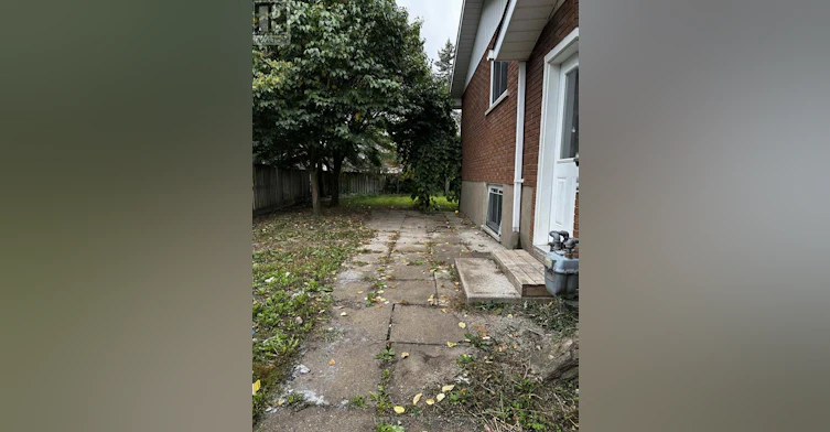 23 Fairlawn Crescent, Welland, ON, L3C 5Z2 - 18