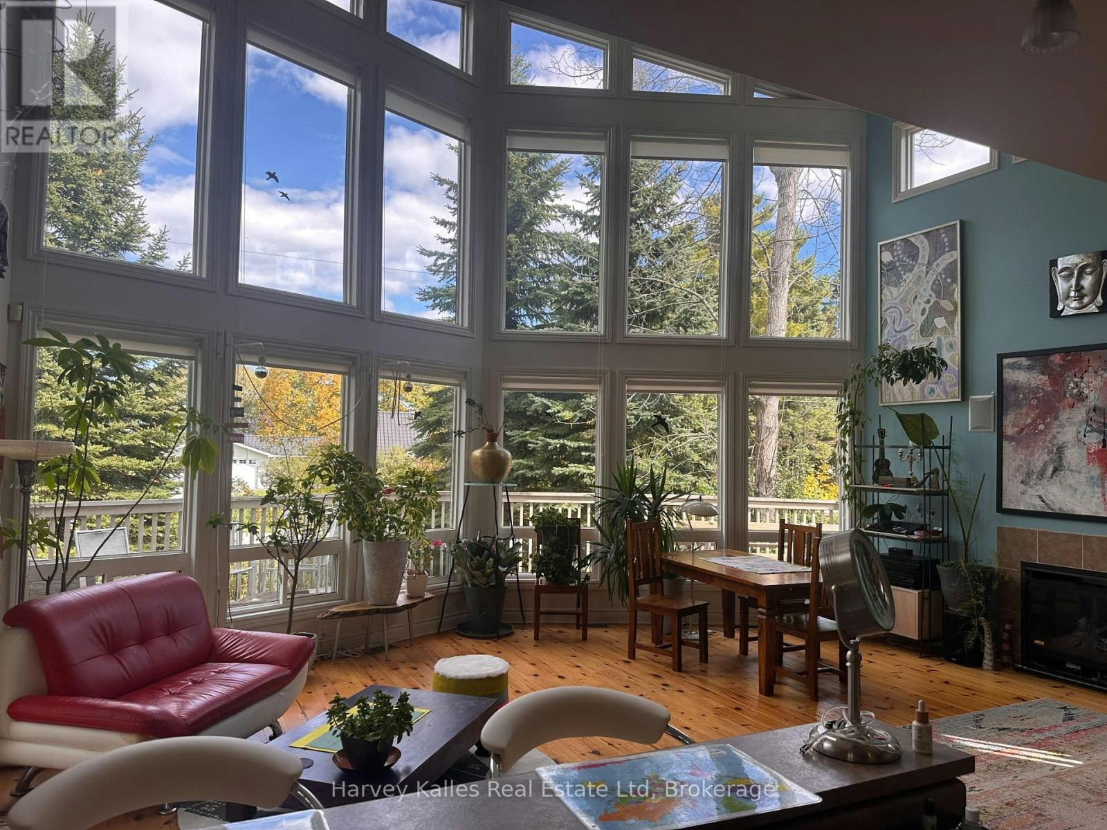 61 Constance Boulevard N, Wasaga Beach, ON, L9Z 2Y3