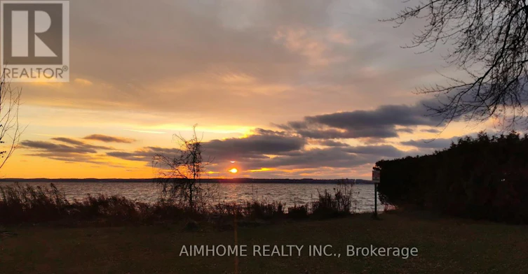 1-19 Shoreline Place, Georgina, ON, L4P 1L3 - 4