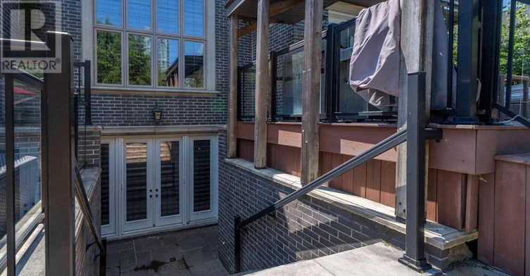 3495 Joan Drive, Mississauga, ON, L5B 1T7 - 5