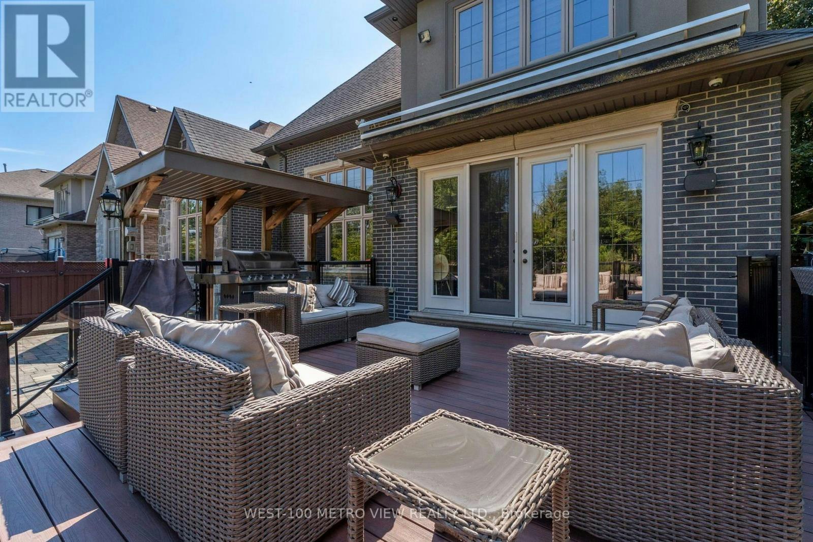 3495 Joan Drive, Mississauga, ON, L5B 1T7 - 7