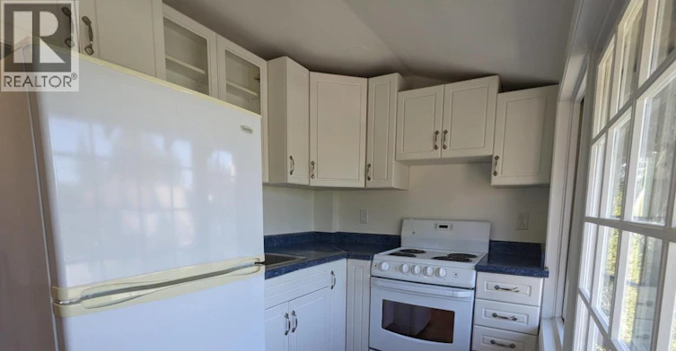 Upper 1-1631 Dunbar Street, Vancouver, BC, V6R 3L7 - 15