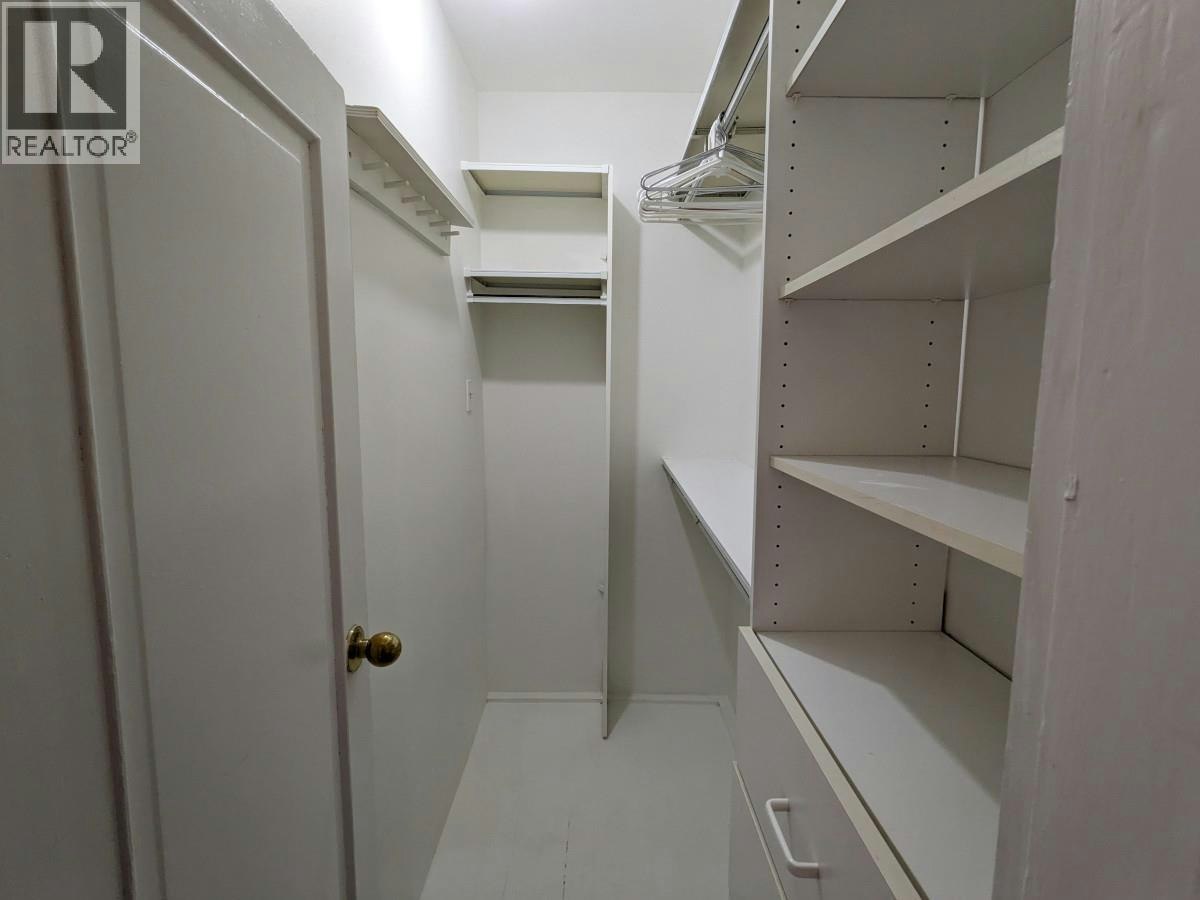 Upper 1-1631 Dunbar Street, Vancouver, BC, V6R 3L7 - 8