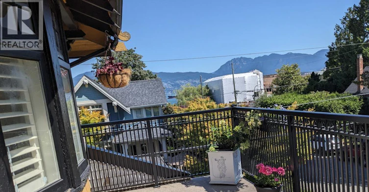 Upper 1-1631 Dunbar Street, Vancouver, BC, V6R 3L7 - 20