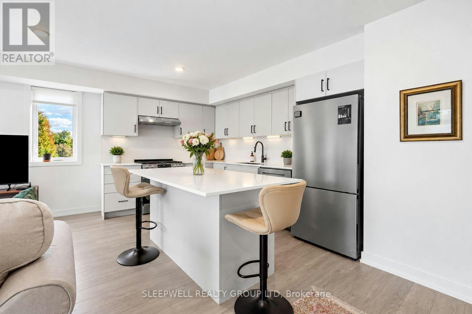 6-152 Springhurst Avenue, Ottawa, ON, K1S 0E5 - 3
