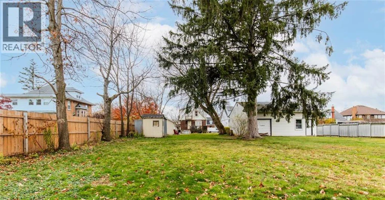 60 Lake Avenue Drive, Hamilton, ON, L8G 3N3 - 26